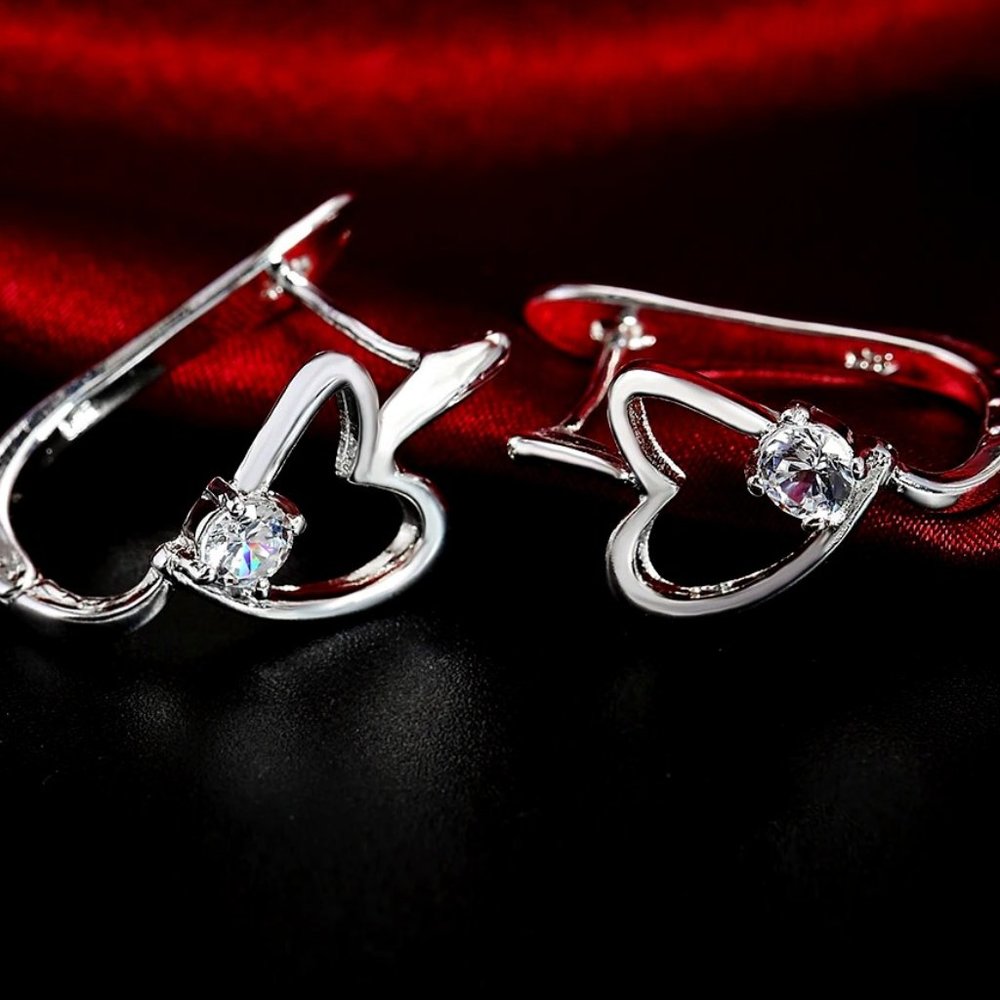 Beautiful Crystal Heart's Buckle Stud Earring's Solid Sterling Silver - Picture 3 of 5